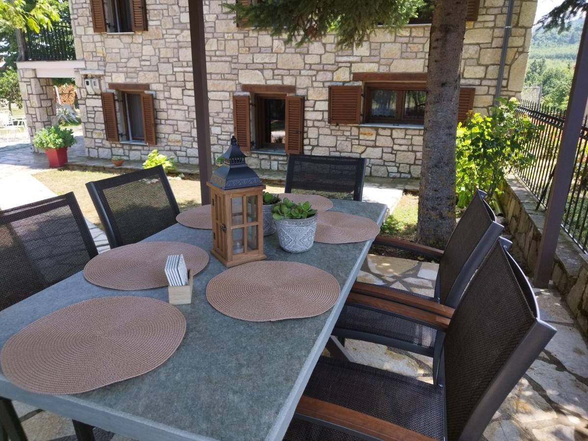 Cosy Lake House, Μια Ανάσα Πριν Τη Λίμνη Kalívia Exterior foto