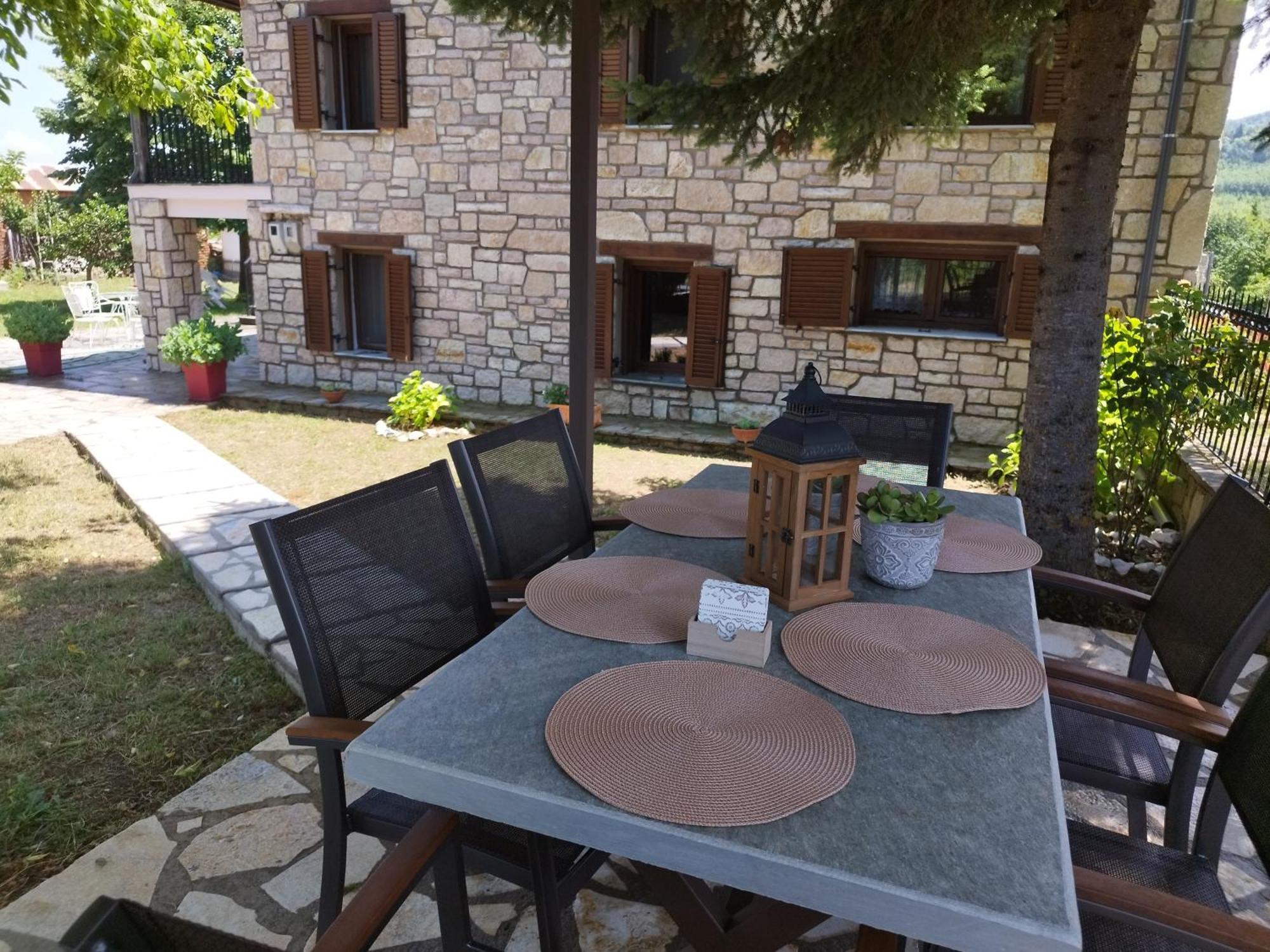 Cosy Lake House, Μια Ανάσα Πριν Τη Λίμνη Kalívia Exterior foto